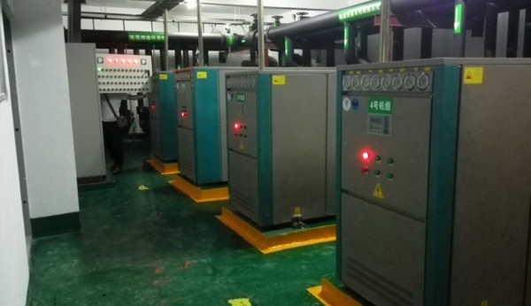 地源空氣源熱泵機(jī)房 地源空氣源熱泵機(jī)房